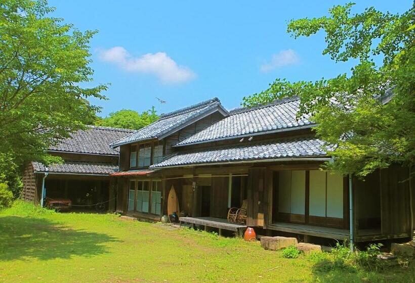 فندق صغير Kominka Sharehouse Hooju