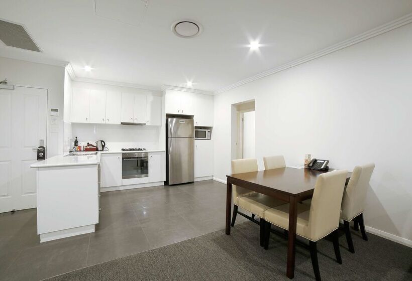 فندق Best Western Plus Bolton On The Park