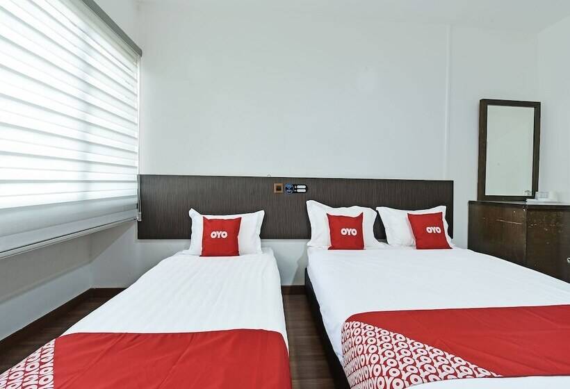 ホテル Mini Indah