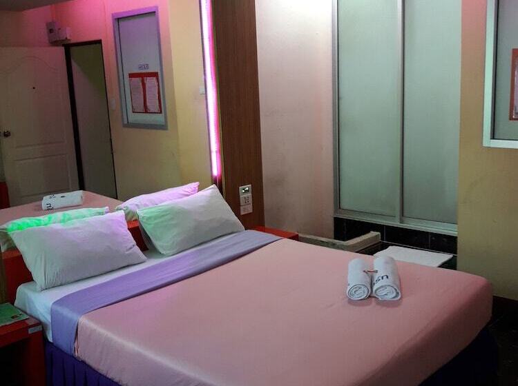 هتل Pb Resort Hat Yai