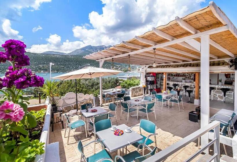 هتل Chakalaka Resort