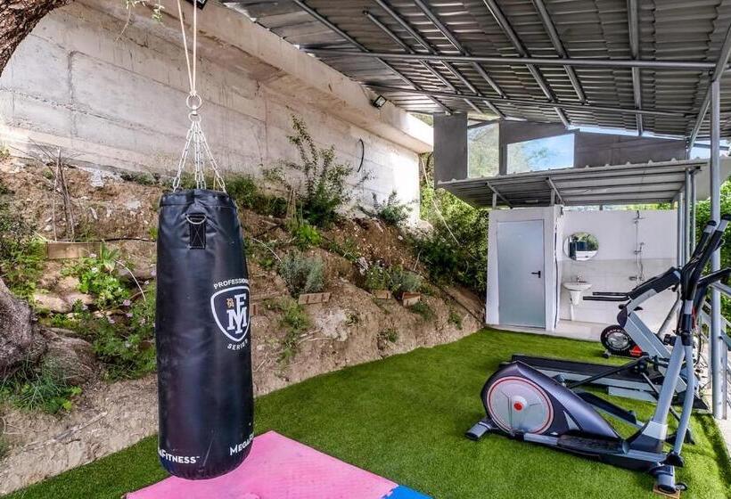 هتل Chakalaka Resort