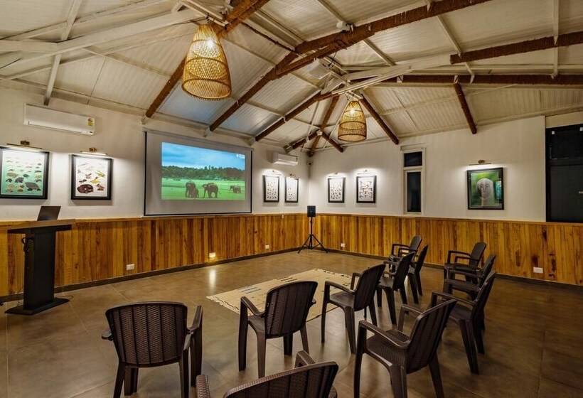 酒店 Machaan Wilderness Lodge Nagarahole