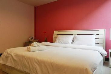 هتل Baan Da Laar Boutique Hua Hin