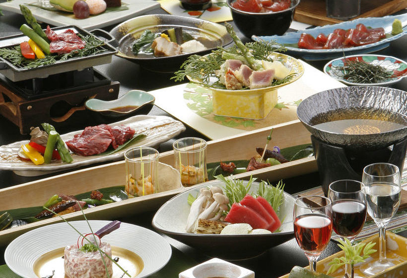 בית מלון כפרי Kyukamura Hiruzenkogen