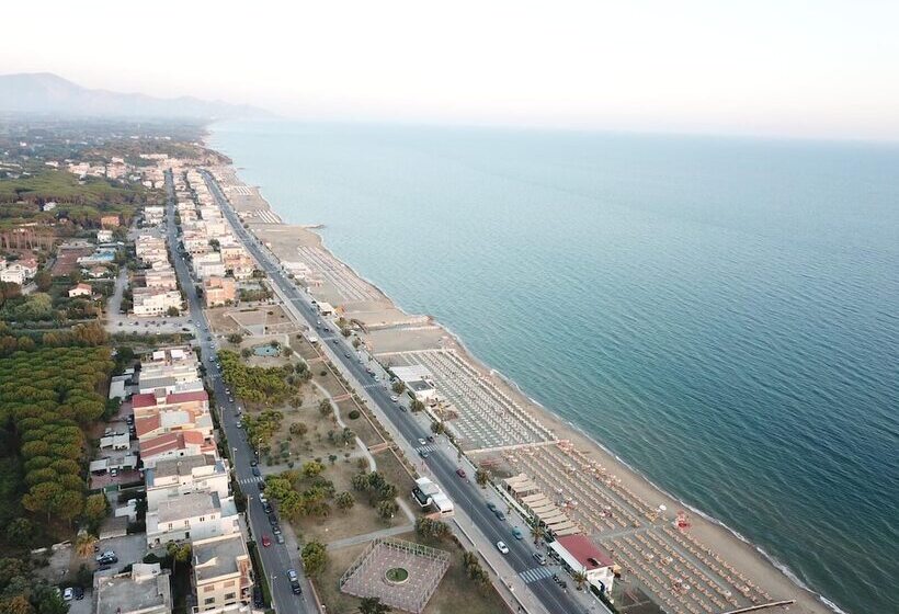 בית מלון כפרי La Rosetta Scauri