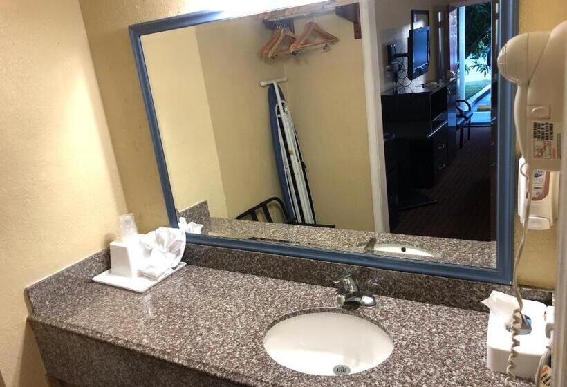 فندق على الطريق Emerson Inn  Jacksonville