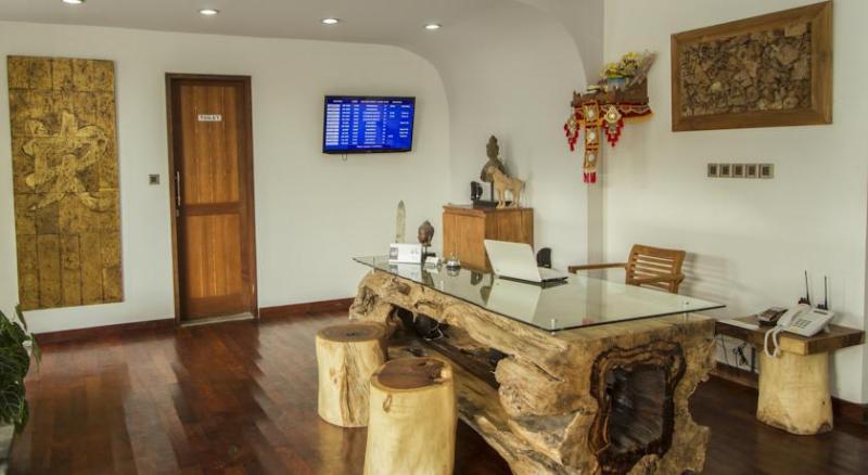 استراحتگاه Delu Villas & Suite