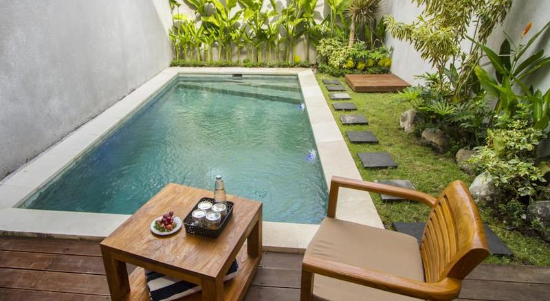 استراحتگاه Delu Villas & Suite