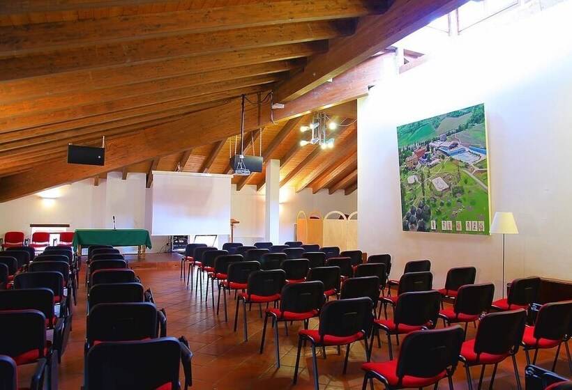 فندق Villaggio Della Salute Più