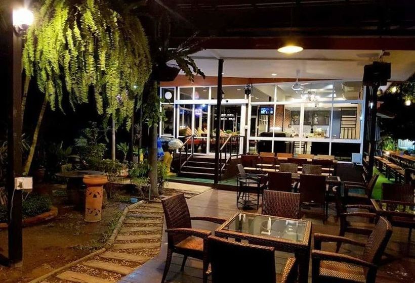 هتل Baan Suan Him Doi