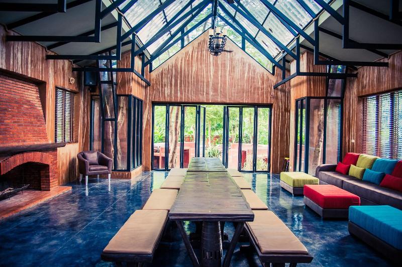 فندق Baanpong Lodge