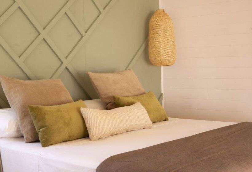 هتل El Diablo Y El Mar