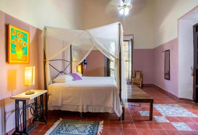 فندق Capital O  Hacienda Yunku