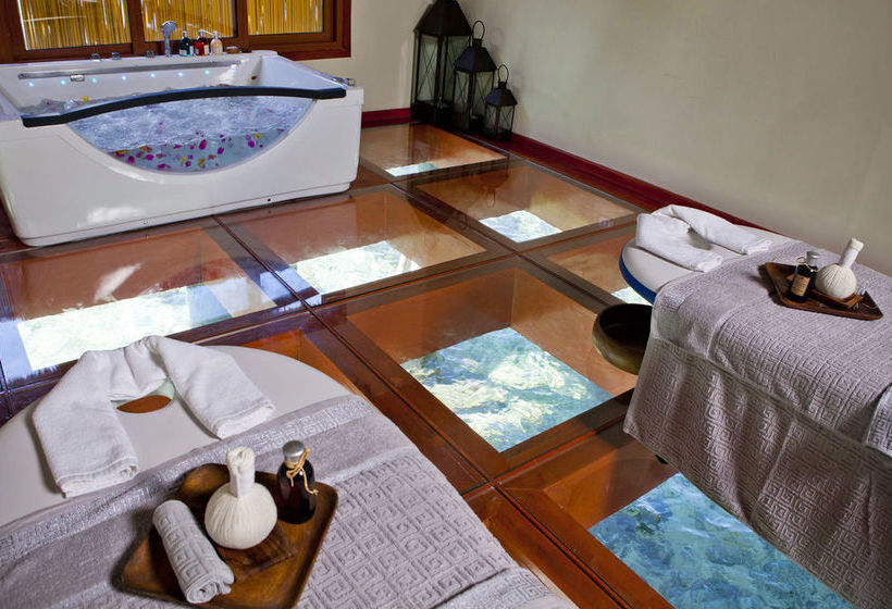 בית מלון כפרי Huma Island Resort & Spa