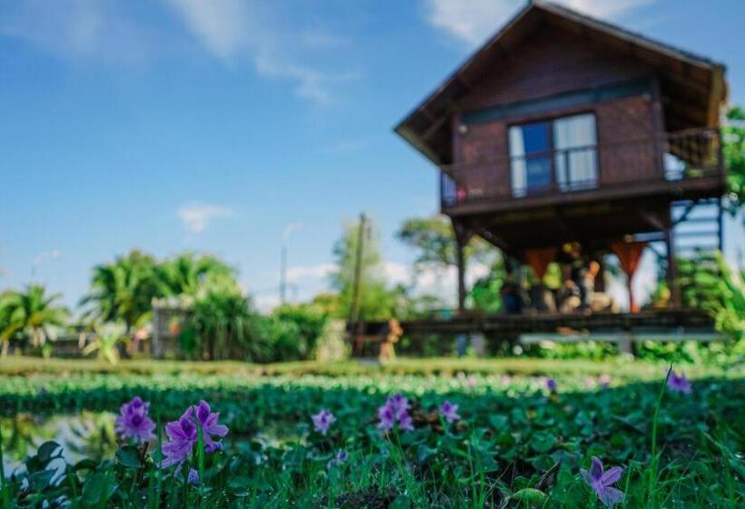 هتل The Gemalai Village