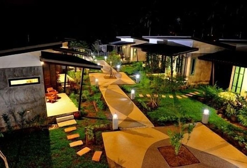 هتل The Gleam Resort