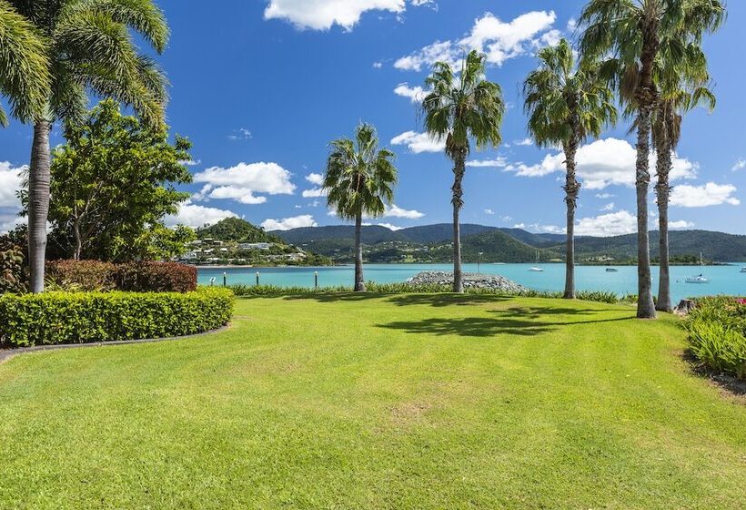 Mirage Whitsundays