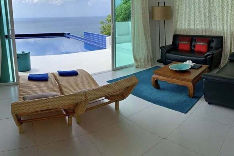استراحتگاه Grand Bleu Ocean View Pool Suite
