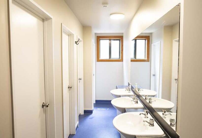 هاستل Dusky Lodge