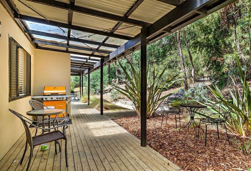 مبيت وإفطار Oyster Cove Chalet