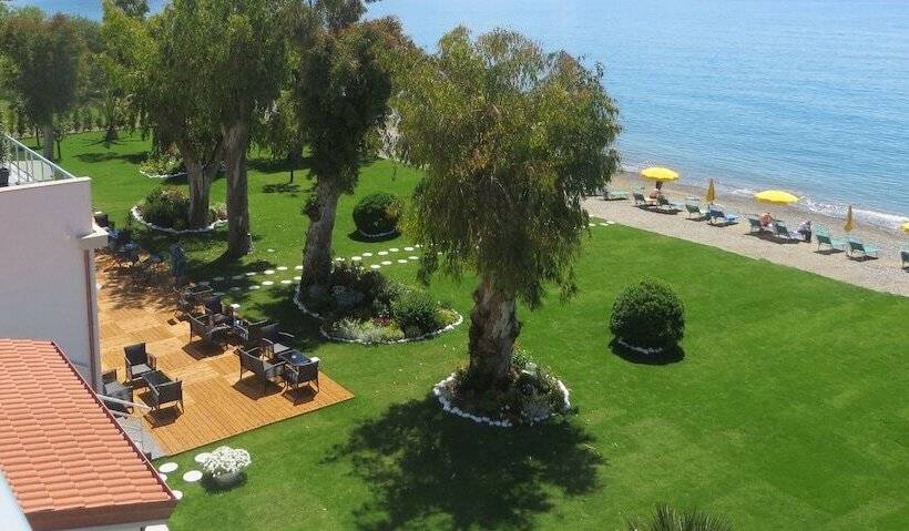 Отель Eden Park Cilento