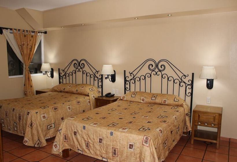 فندق Hacienda Del Sol