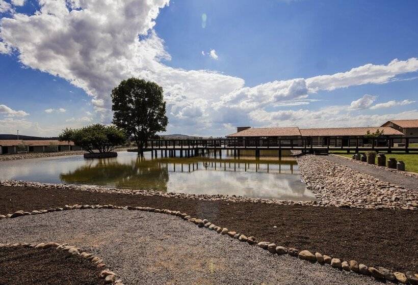 هتل Hacienda Los Picachos Spa & Pádel