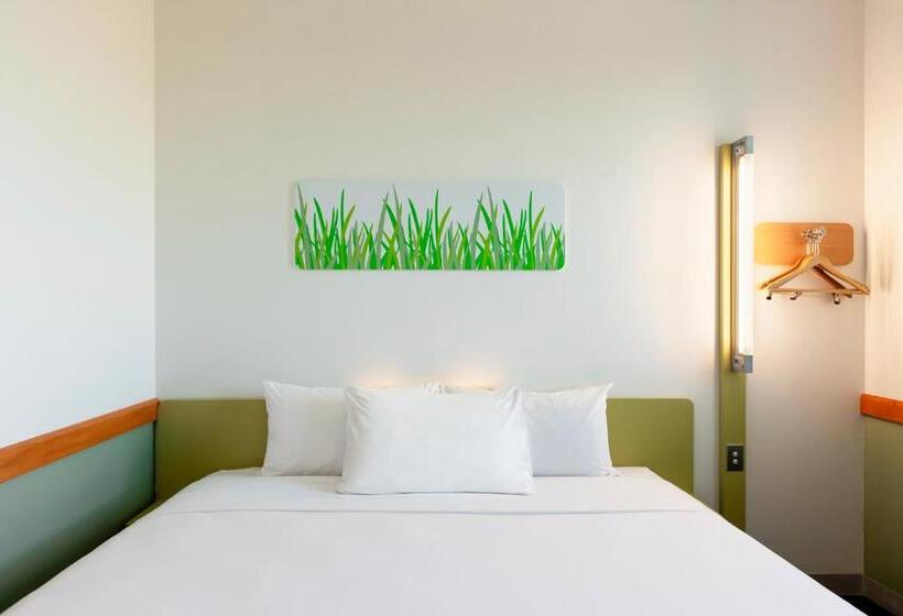 فندق Ibis Budget Lyon Sud St Genis Laval