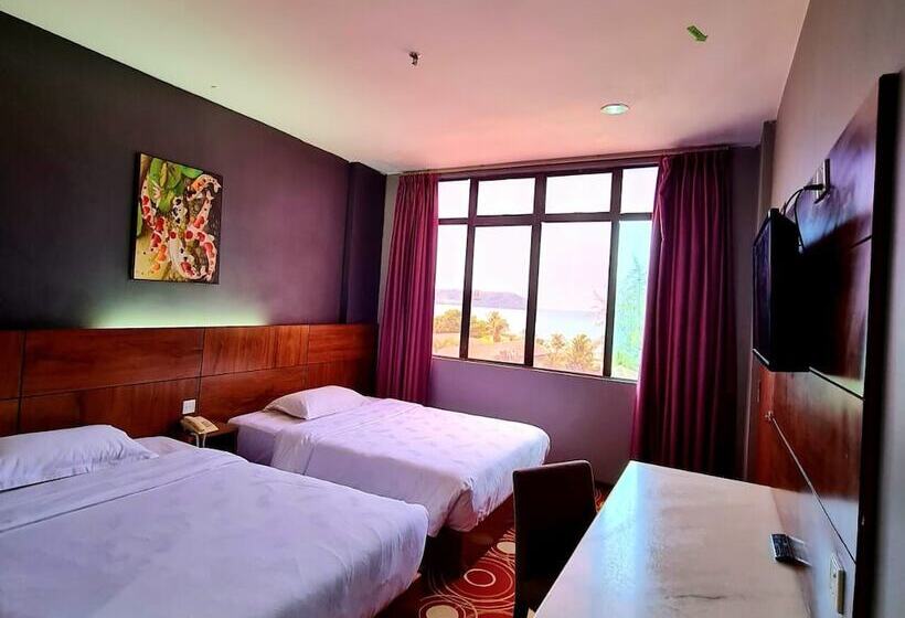 هتل Langgura Baron Resort