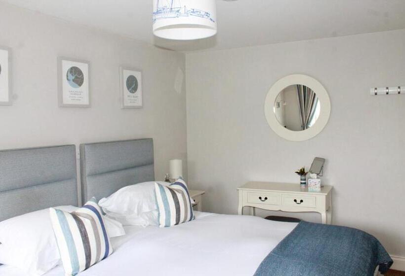 민박 The Bosham Boathouse