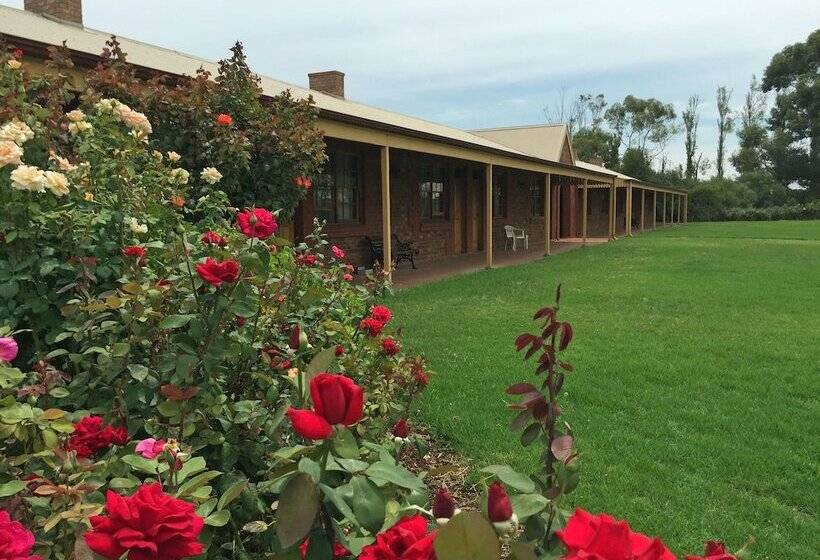 Coonawarra Place Motor Inn