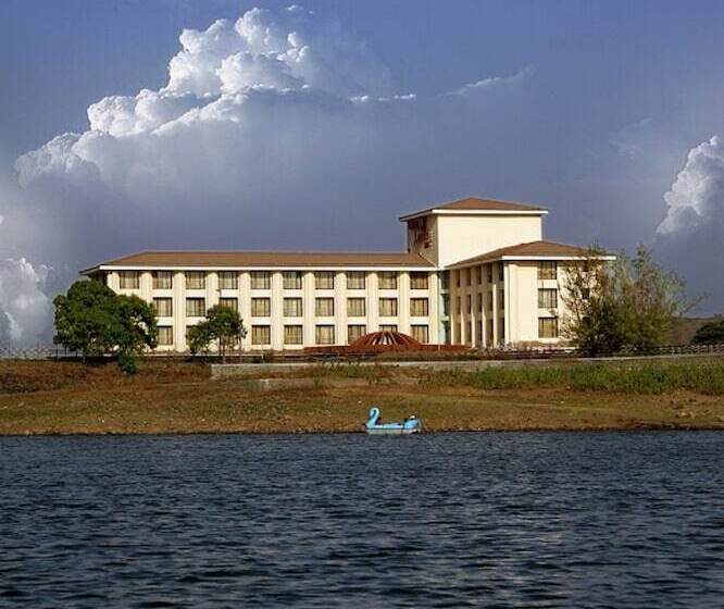 Отель Aakar Lords Inn Saputara