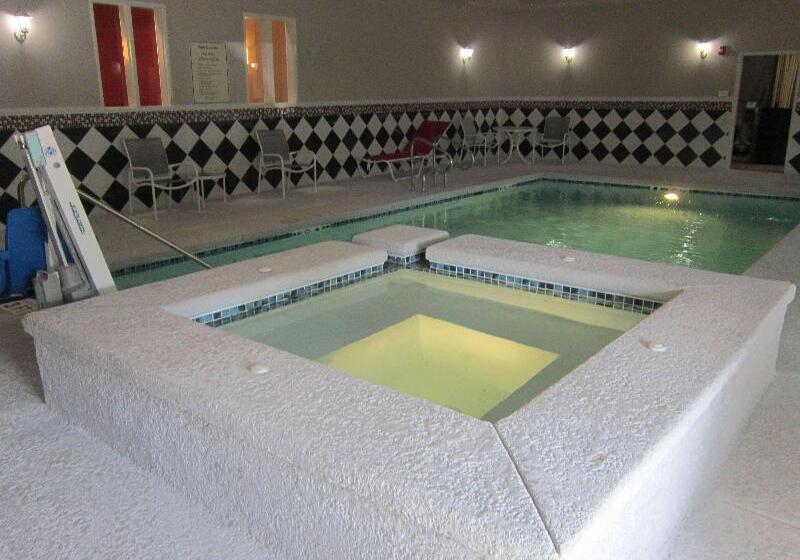 فندق Best Western Plus Laredo Inn & Suites