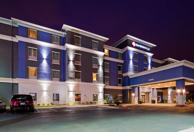 فندق Best Western Plus Laredo Inn & Suites