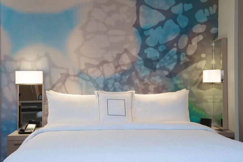 בית מלון כפרי Courtyard By Marriott Seattle Everett Downtown