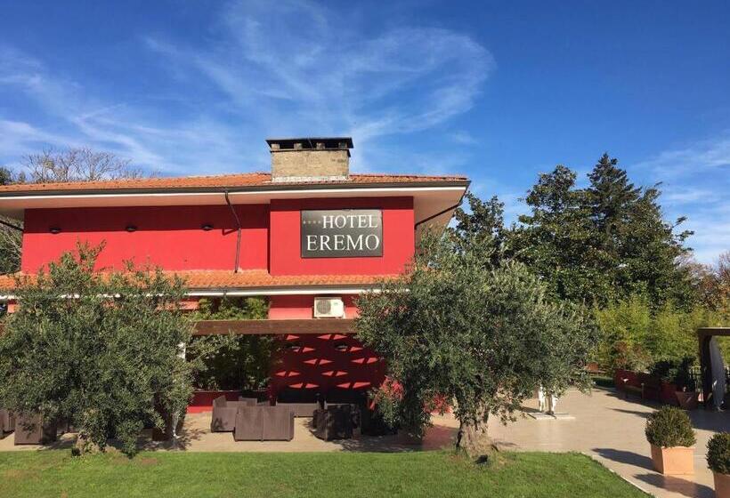 ホテル Eremo