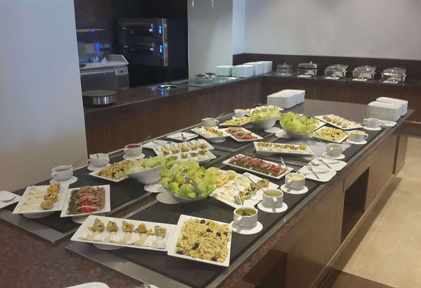 هتل Royal Tulip Skikda