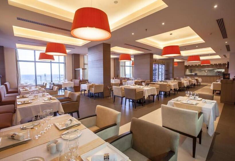 هتل Royal Tulip Skikda