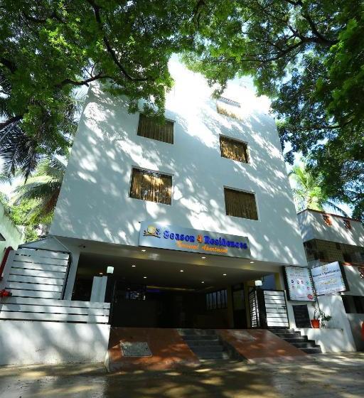 هتل Season 4 Residences  Thiruvanmiyur