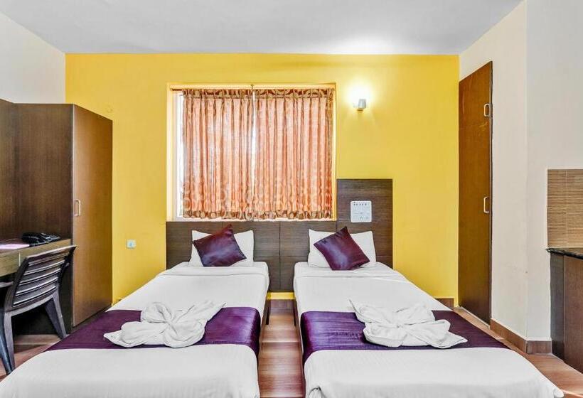 בית מלון כפרי Season 4 Residences  Thiruvanmiyur Near Tidel Park Apollo Proton Cancer Center And Iit Madras Resear