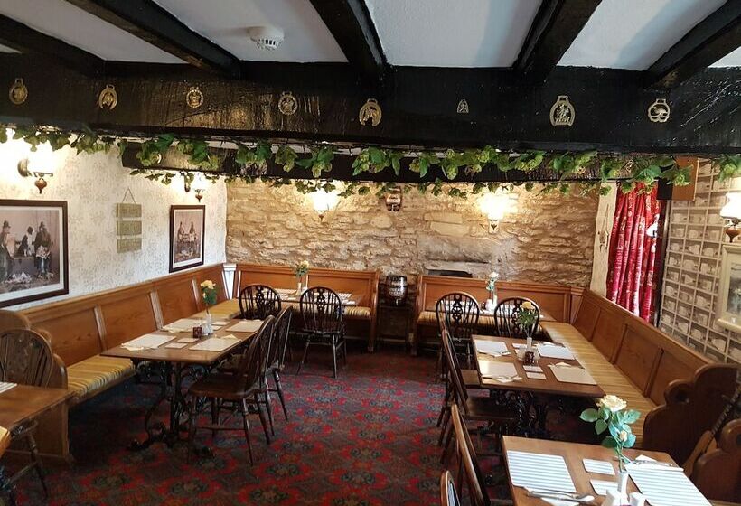 فندق The Black Bull At Nateby