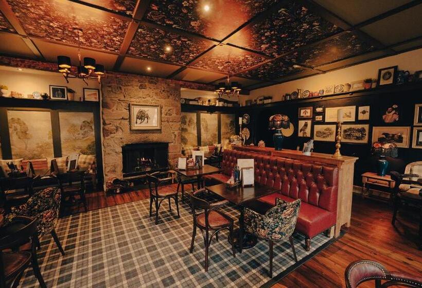 בית מלון כפרי The Bull And Townhouse, Beaumaris  The Inn Collection Group