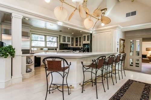 Hotel West End Splendor By First Choice Property Management