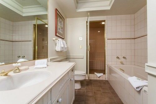 Hotel West End Splendor By First Choice Property Management