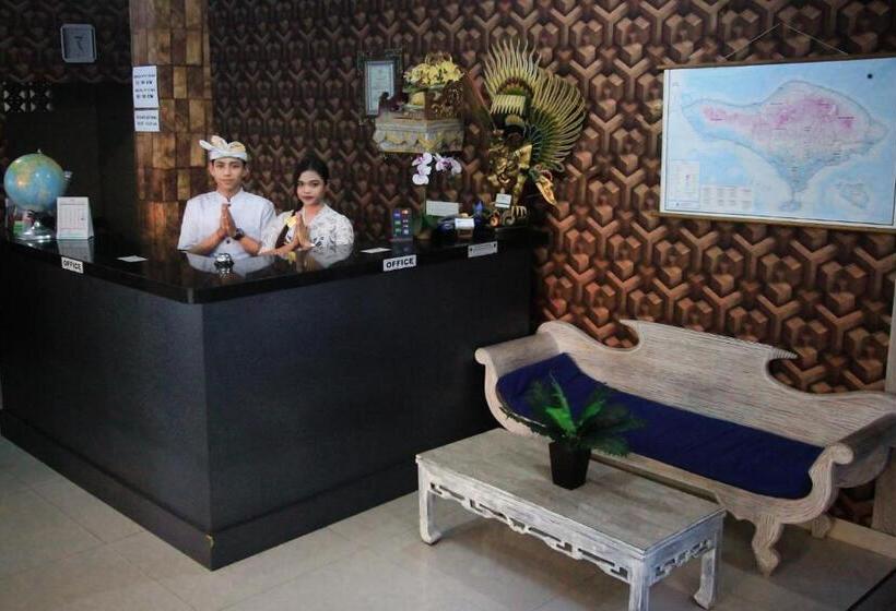 فندق Lumbung Sari Legian