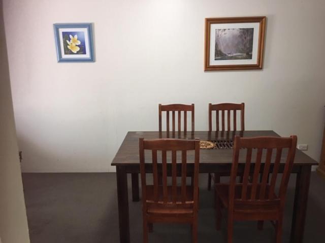 هتل Anchordown Apartments