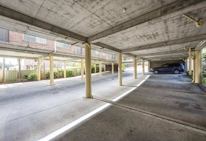 فندق Bent Street Motor Inn