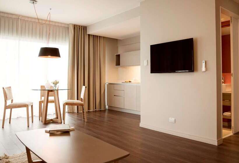 هتل Dazzler By Wyndham Polo