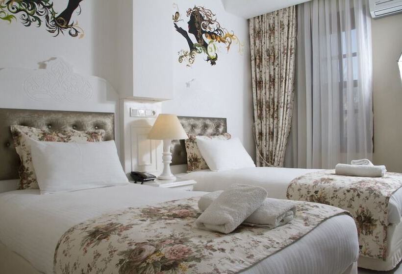 هتل Kaleiçi Ozkavak